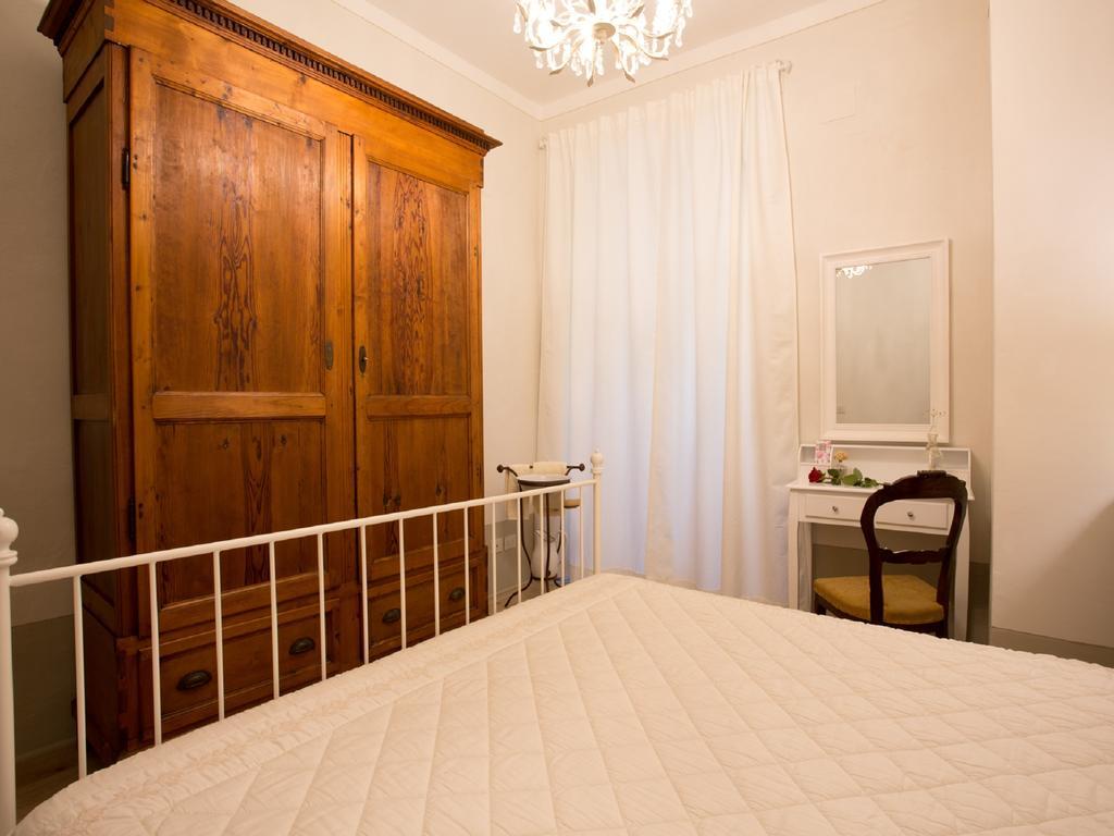 La Finestra Sul Teatro Apartment Cortona Exterior photo